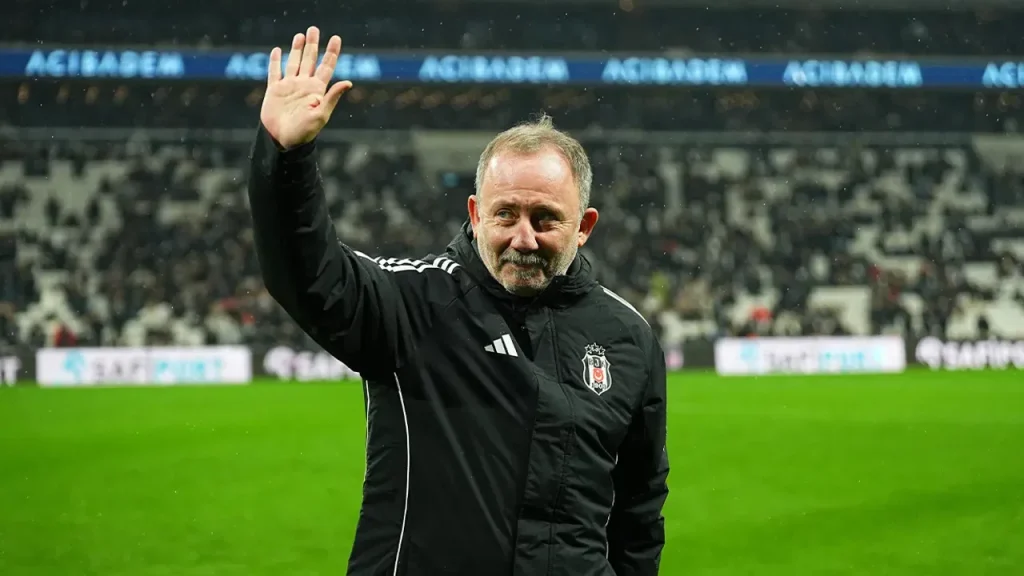 Sergen Yalçın ile Nuri Şahin Kavgası Sahada Devam Ediyor