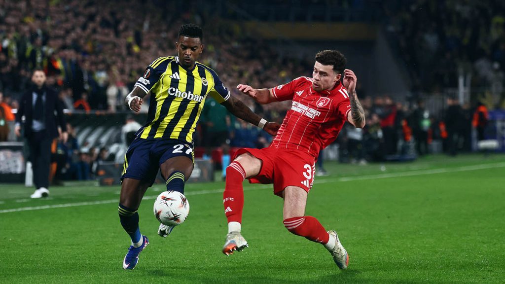 İki İngiliz Devi Avrupa Ligi Yarı Final Turu'nda Karşı Karşıya! Nottingham Forest Evinde Aston Villa'yı Konuk Ediyor - İddaa Tahmini