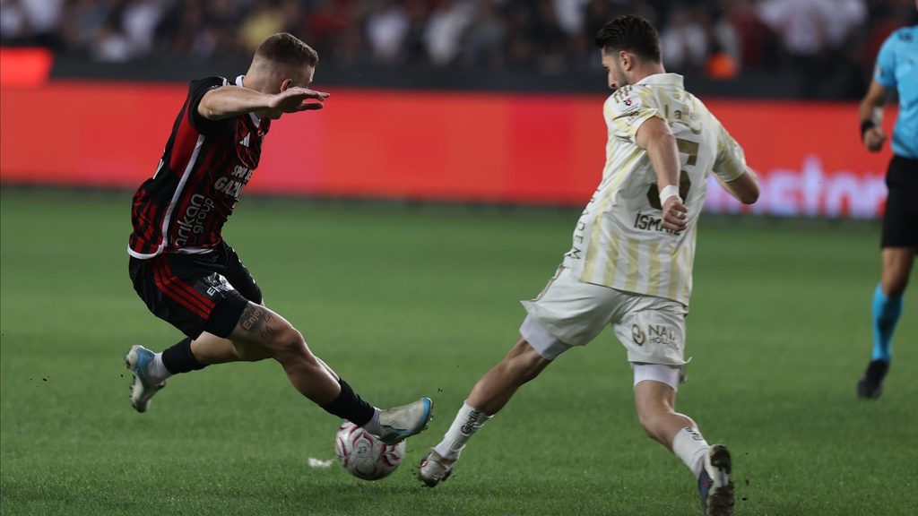 Türkiye Süper Lig'de Güven Tazelemek İsteyen Fenerbahçe Milli Ara Öncesinde Eyüpspor'u Taraftarı Önünde Konuk Ediyor - İddaa Tahmini