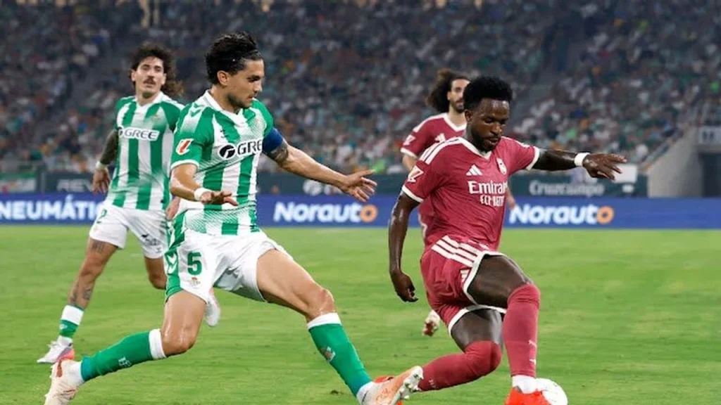 Şampiyonlar Ligi'nde Kazanan Real Betis ile Barcelona, İspanya La Liga'da Karşı Karşıya Geliyor - İddaa Tahmini